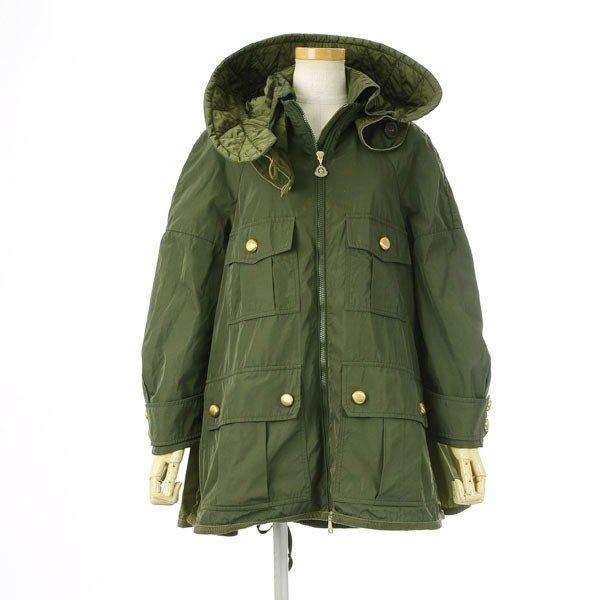 MONCLER モンクレール SERIOLE 異素材切り替え ミリタリージャケット コート グリーン 秋冬トレンド押さえたコーデスタイル レディース