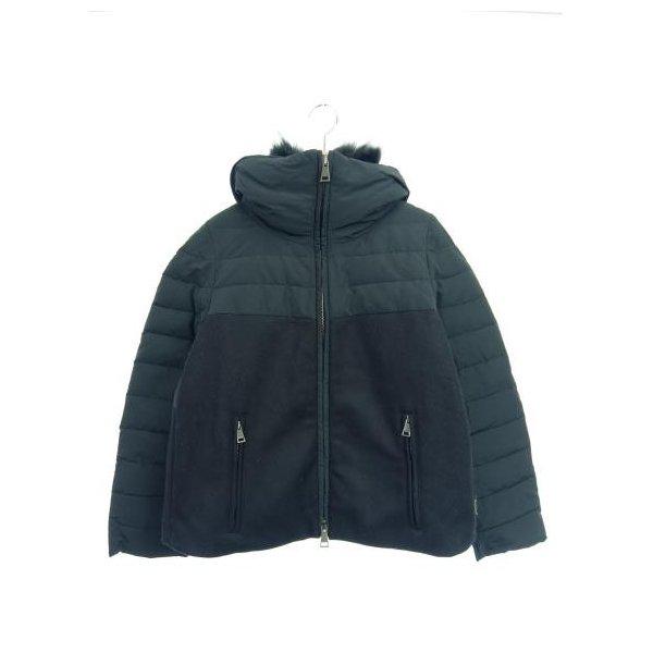 モンクレール　ＭＯＮＣＬＥＲ　ダウンブルゾン :241-00...