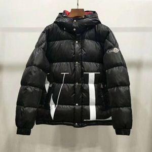 大胆なスリット上品 モンクレール MONCLER 2018セール秋冬人気品 ダウンジャケット メンズ_モンクレール MONCLER_ブランド コピー 激安(日本最大級)