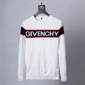 素敵なスタイルを演出する ジバンシー GIVENCHY 創意...