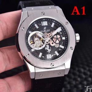 オシャレに欠かせない！ウブロ 多色選択可 高評価人気品 HUBLOT 2018話題となる 男性用腕時計 こなれ感UP↑_ウブロ Hublot_ブランド コピー 激安(日本最大級)