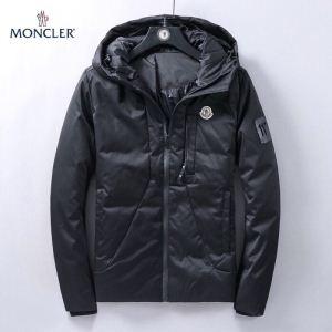 2018人気度高めの新作 MONCLER モンクレールいまが...