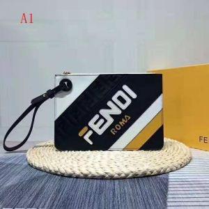 赤字処分セール 4色可選 今だけセール フェンディ トレンドファッション FENDI 期間限定 ポーチ_フェンディ FENDI_ブランド コピー 激安(日本最大級)