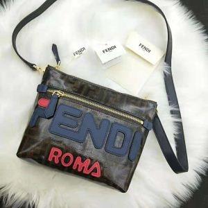 個性をプラス フェンディ 雰囲気が違う FENDI お買い得特価 ショルダーバッグ オススメ新作_フェンディ FENDI_ブランド コピー 激安(日本最大級)