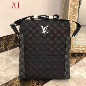 パーフェクト 2色可選 目につく LOUIS VUITTON...