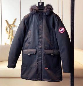 ダウンジャケット カナダグース CANADA GOOSE 超...