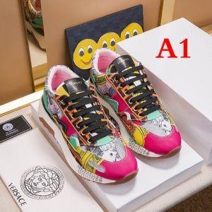 限定SALE ランニングシューズ 着痩せ効果 2色可選 ヴェルサーチVERSACE 上品セレブな豪華_ヴェルサーチ VERSACE_ブランド コピー 激安(日本最大級)