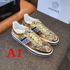 VERSACE ヴェルサーチ カジュアルシューズ 2色可選 ...