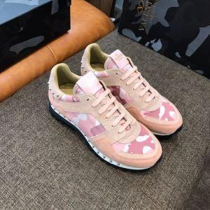 大人買い必須なこの春夏 VALENTINO ヴァレンティノ ...