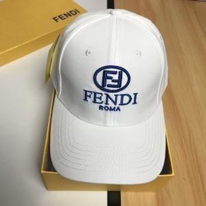 FENDI メンズ ハット 今季で一番清潔感の高い人気コレクション フェンディ コピー ホワイト ブラック お買い得 品質保証