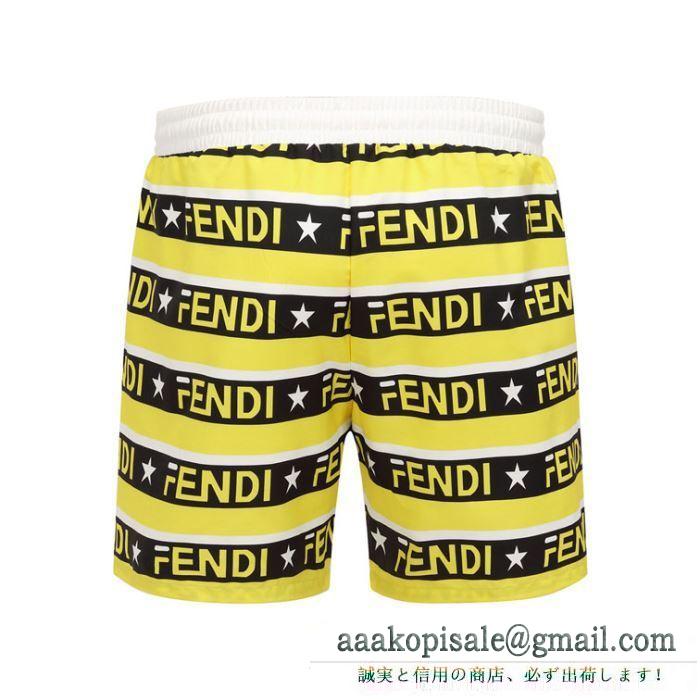 注目ブランドスタイル良く見せ  フェンディ FENDI  ブランド ジーンズ  2019夏もゆったり着こなし