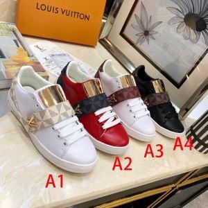 今夏のお気に入りスタイル ルイ ヴィトン LOUIS VUITTON カジュアルシューズ 4色可選 2019年SSトレンド新品登場_ルイ ヴィトン LOUIS VUITTON_ブランド コピー 激安(日本最大級)