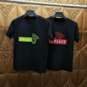 2019春夏流行する ヴェルサーチ VERSA リラックスした雰囲気に 半袖Tシャツ ファッションに新しい色_ヴェルサーチ VERSA_ブランド コピー 激安(日本最大級)
