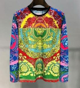 ヴェルサーチ VERSACE 長袖Tシャツ 素敵な夏の定番ア...