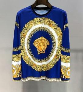 ヴェルサーチ VERSACE 長袖Tシャツ この夏最高に人気...