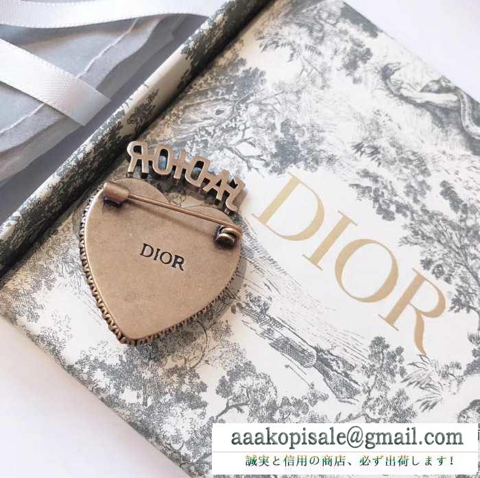 季節感もプラス2019新作 人気沸騰中！おしゃれ新品 ディオール dior ブローチ