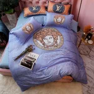 普段使いもオフィスもOK ヴェルサーチ VERSACE 寝具...