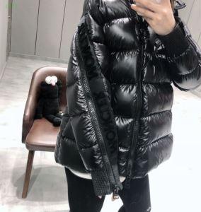 動きやすく楽チンなスタイル MONCLER 2019年秋冬に...