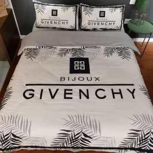 ジバンシー GIVENCHY 寝具4点セット 真冬にもうまく...