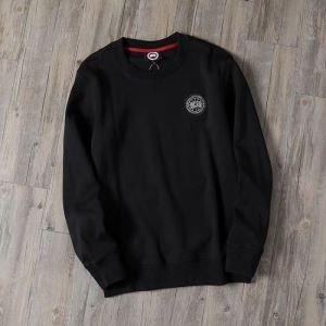 Canada Goose 秋冬トレンドを取り入れたコーデを楽...