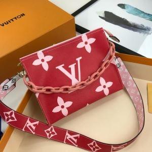 秋冬ファッションを明るくなる ルイ ヴィトン LOUIS VUITTON 斜め掛けバッグ 2019秋冬におすすめ着こなし_ルイ ヴィトン LOUIS VUITTON_ブランド コピー 激安(日本最大級)