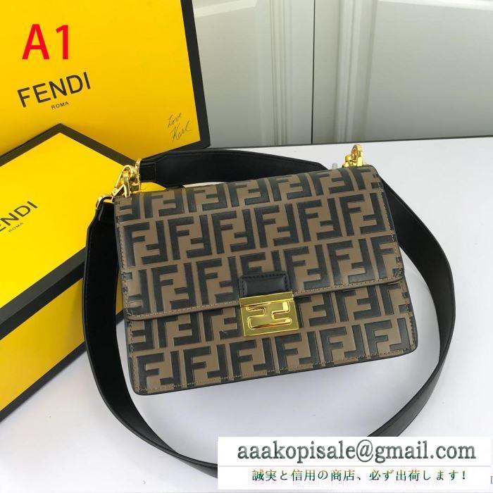 2019年秋冬最新のトレンド 冬で可愛くて楽チンな人気アイテム フェンディ fendi 斜め掛けバッグ 4色可選