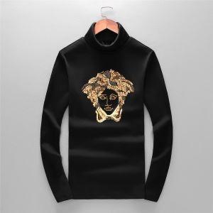 長袖Tシャツ ヴェルサーチ VERSACE 秋冬にぴったりト...