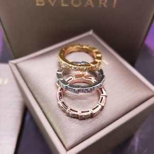 3色可選 冬ファッションの定番 ブルガリ BVLGARI 季節感溢れる秋らしいコーデ リング/指輪 簡単にトレンド感のある_ブルガリ BVLGARI_ブランド コピー 激安(日本最大級)