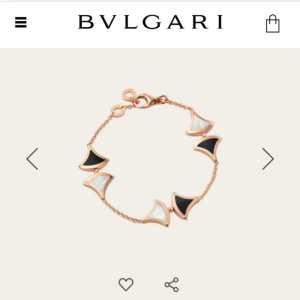 ブルガリ秋冬トレンド最前線 BVLGARI 真冬にもうまく着...