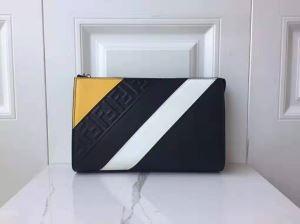 今シーズンもトレンド感溢れたコーデ フェンディ冬ファッションと相性抜群 FENDI 日々のスタイリングの幅をもっと広げる ハンドバッグ_フェンディ FENDI_ブランド コピー 激安(日本最大級)