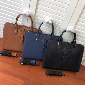 エルメス HERMES 秋冬ファッションの決め手 ハンドバッ...