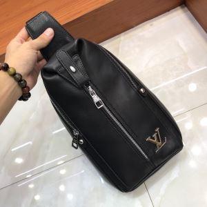 ウエストバック この秋冬に選びたいデザイン ルイ ヴィトン 2019秋冬の必需品 LOUIS VUITTON 秋冬ファッションの幅が広がる_ルイ ヴィトン LOUIS VUITTON_ブランド コピー 激安(日本最大級)