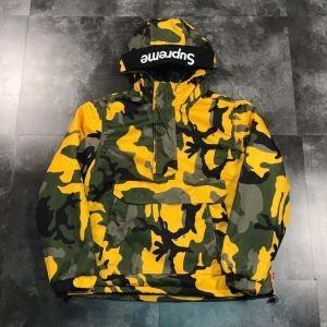 ハーフコート 簡単に秋冬の雰囲気を演出 シュプリーム 秋のおしゃれをもっと楽しめる SUPREME 秋めいたコーデに仕上げる_SUPREME シュプリーム_ブランド コピー 激安(日本最大級)