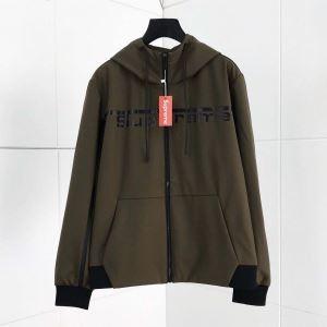 シュプリームこの冬にしたい素敵なスタイル SUPREME 秋冬ファッションの決め手 フード付きコート 冬の最旬コーデに仕上げる_シュプリーム SUPREME_ブランド コピー 激安(日本最大級)