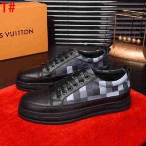 トレンドライクになりがち ルイ ヴィトン 2019秋冬の必需品 LOUIS VUITTON 多色可選 ランニングシューズ ナチュラルコーデに使いやすい_ルイ ヴィトン LOUIS VUITTON_ブランド コピー 激安(日本最大級)