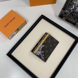 ナチュラルコーデに使いやすい ルイ ヴィトン ふんわりまとって暖かお洒落 LOUIS VUITTON 財布/ウォレット ほっこりと温かみのある雰囲気に_LOUIS VUITTON ルイ ヴィトン_ブランド コピー 激安(日本最大級)