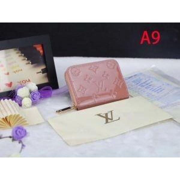 ルイ ヴィトン LOUIS VUITTON 2019秋冬におしゃれな着こなし 財布/ウォレット 冬のコーデも上品なイメージにしてくれる 多色可選_ルイ ヴィトン LOUIS VUITTON_ブランド コピー 激安(日本最大級)