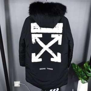 この秋冬に選びたいデザイン Off-White オフホワイト...