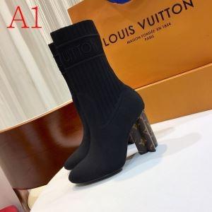 ルイ ヴィトン 多色可選 ナチュラルコーデに使いやすい LOUIS VUITTON ふんわりまとって暖かお洒落 レザーブーツ 秋冬着こなしも上品に演出_ルイ ヴィトン LOUIS VUITTON_ブランド コピー 激安(日本最大級)