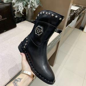 フィリッププレイン 今年の秋冬のトレンドも意識 PHILIPP PLEIN 寒い季節を彩るアイテム レザーブーツ 秋めいたコーデに仕上げる_フィリッププレイン PHILIPP PLEIN_ブランド コピー 激安(日本最大級)