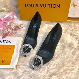 3色可選 秋冬にきちんと感も漂うはスタイリング ルイ ヴィトン今シーズンもトレンド感溢れたコーデ LOUIS VUITTON ハイヒール_ルイ ヴィトン LOUIS VUITTON_ブランド コピー 激安(日本最大級)