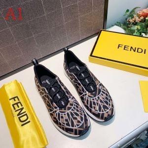 3色可選 ランニングシューズ 2019秋冬の必需品 フェンディナチュラルコーデに使いやすい FENDI ふんわりまとって暖かお洒落_フェンディ FENDI_ブランド コピー 激安(日本最大級)