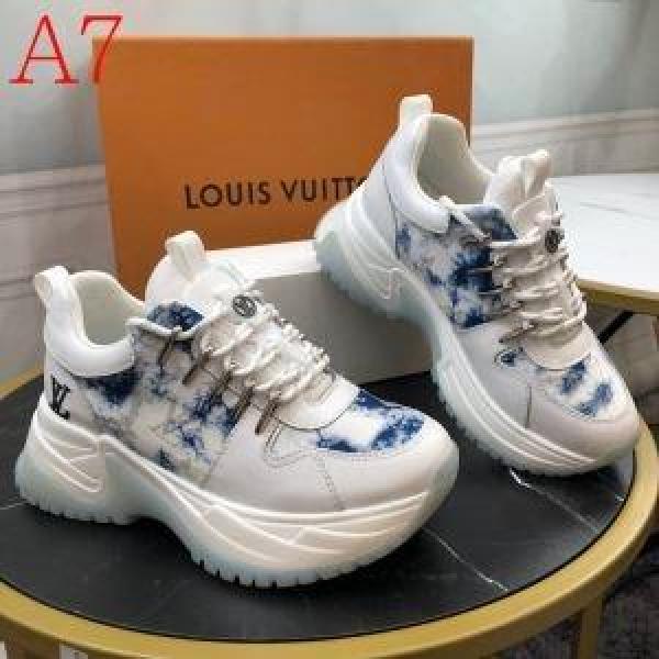 2019年秋冬最新のトレンド 多色可選 ルイ ヴィトン LOUIS VUITTON この秋トレンドに合わせる着こなし ランニングシューズ 秋冬ファッションの決め手_ルイ ヴィトン LOUIS VUITTON_ブランド コピー 激安(日本最大級)