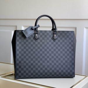 着こなしの幅が広がる ルイ ヴィトン LOUIS VUITTON 重たいイメージがある ビジネスバッグ_ルイ ヴィトン LOUIS VUITTON_ブランド コピー 激安(日本最大級)