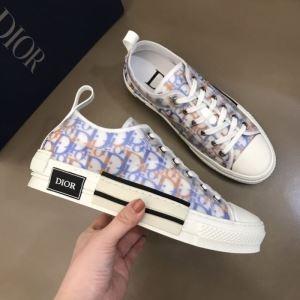 センスアップできるコーデ ディオール DIOR センスよく取り入れられる スニーカー デイリーに使える_ディオール DIOR_ブランド コピー 激安(日本最大級)