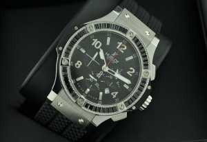 ウブロ メンズ腕時計 日本製クオーツVK クロノグラフ 日付表示 サファイヤクリスタル風防 ダイヤベゼル ラバー_ウブロ Hublot_ブランド コピー 激安(日本最大級)