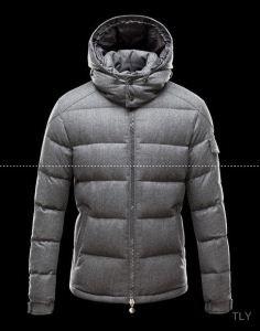 大活躍　モンクレール MONCLER 撥水加工ダウンジャケッ...