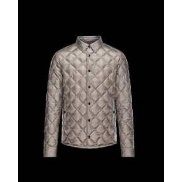 今季活躍　 2015秋冬 moncler モンクレール 存在感のあるダウンジャケット 2色可選_男性用ダウンジャケット_モンクレール特集_スーパーコピーブランド激安通販 専門店  