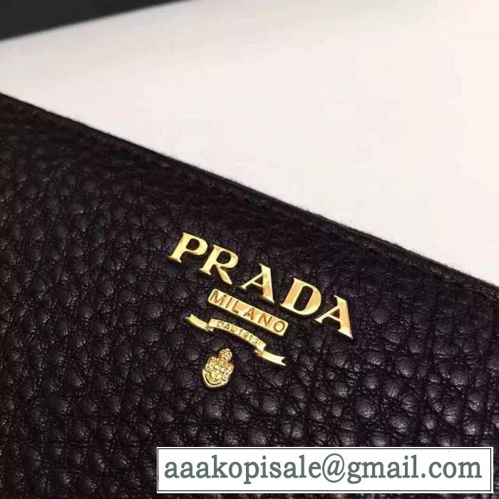 機能性も抜群 秋冬 prada プラダ 収納できる  ビジネスケース