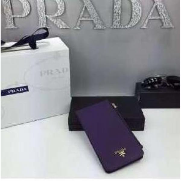 プレゼントに　秋冬 PRADA プラダ カードケース　高品質...